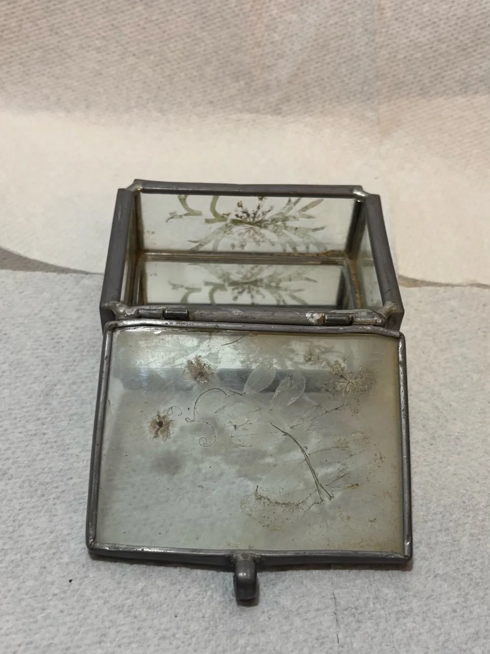Vintage Leaded Glass Trinket Box with Dried Flowers
